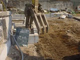 基礎コンクリートの撤去
